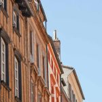 Immobilier Lille avec e programme deficit foncier à Toulouse et cette façade typique en pierre