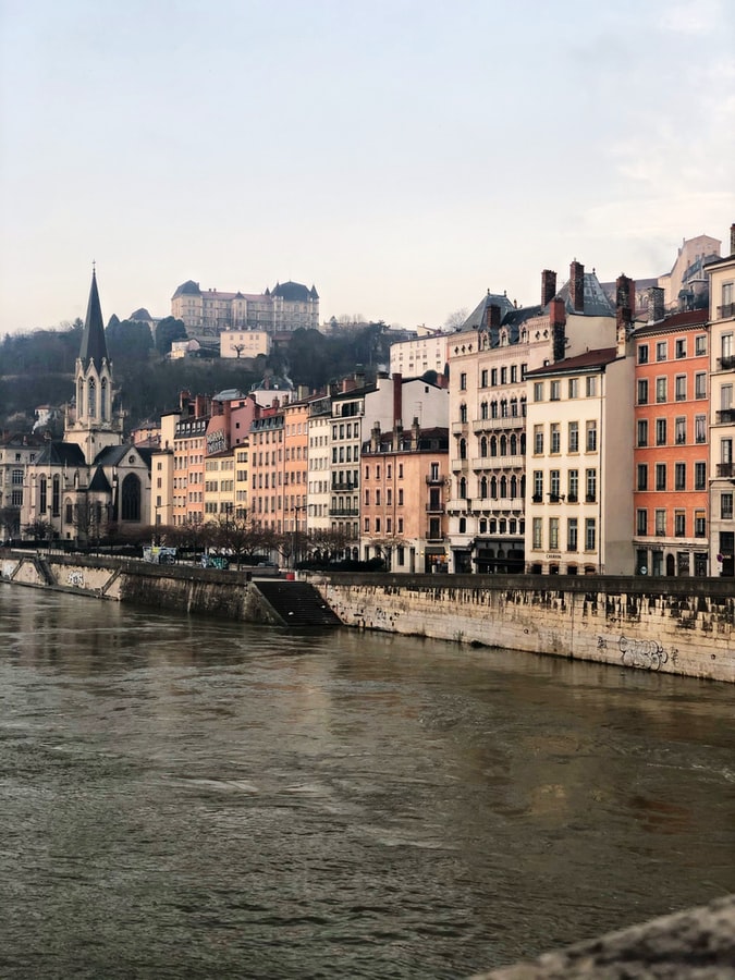 immobilier de prestige quais de Saône