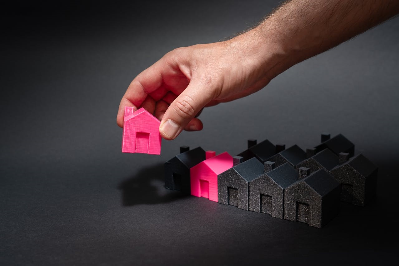 fonds d'investissement immobilier-maquettes de maisons